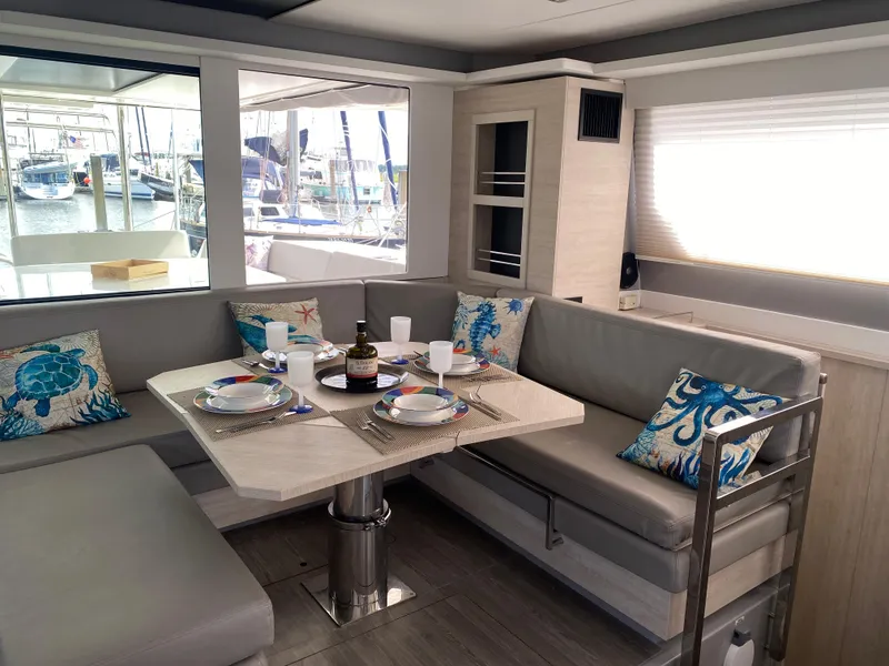 Slide: The Image of Leopard 50 2020 - 22