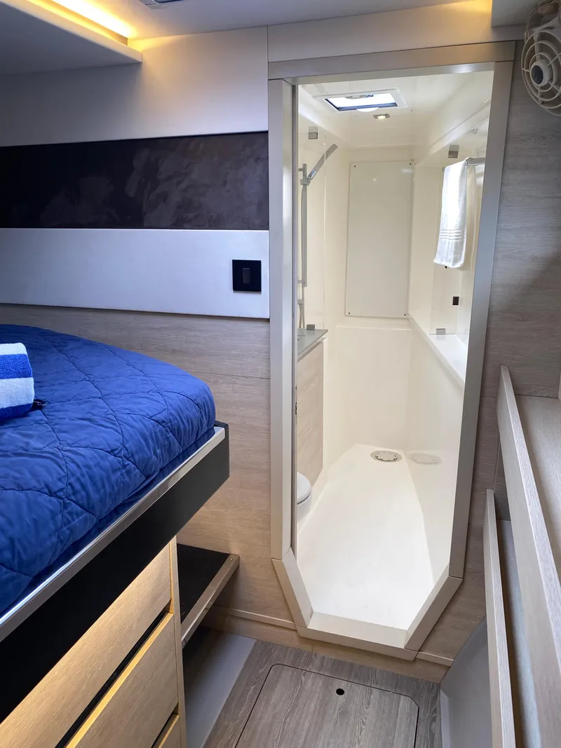 Slide: The Image of Leopard 50 2020 - 28