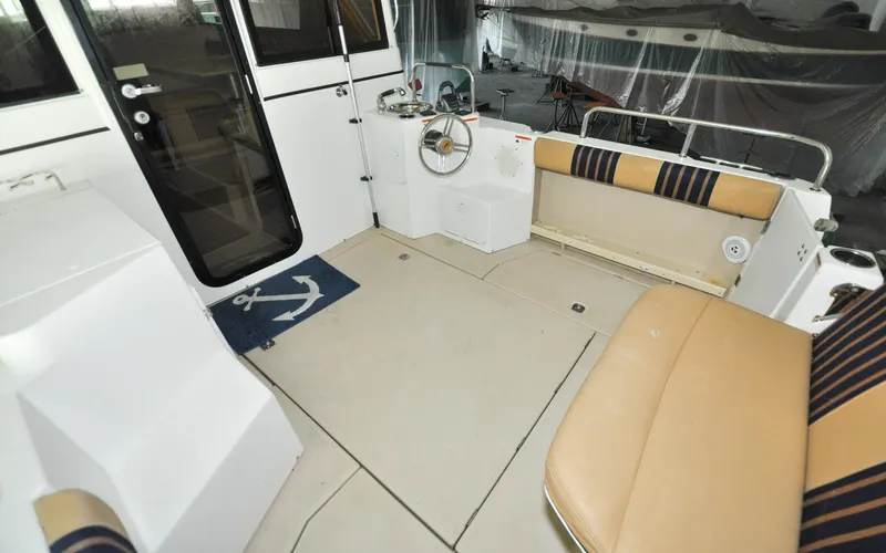 Slide: The Image of Cutwater C28 - Rhapsody - 26