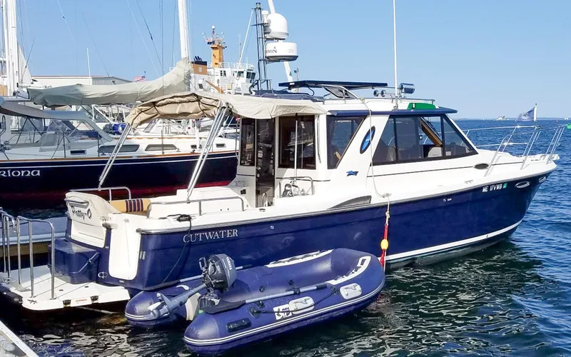 Slide: The Image of Cutwater C28 - Rhapsody - 3