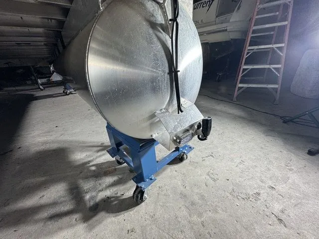 Slide: The Image of Viaggio By Misty Harbor X18U Bi-Toon (25" Tubes) 2026 - 10