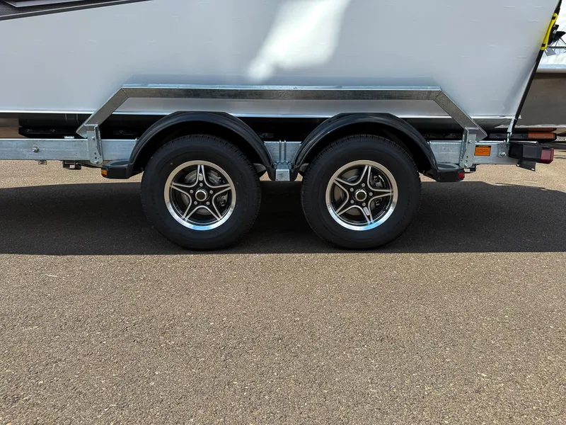 Slide: The Image of Hewescraft 200 ProV ET 2025 - 21