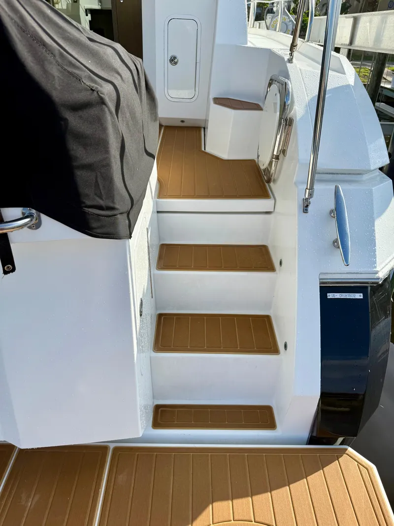 Slide: The Image of Cruisers 48 Cantius 2012 - 10