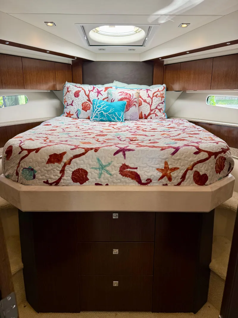 Slide: The Image of Cruisers 48 Cantius 2012 - 38