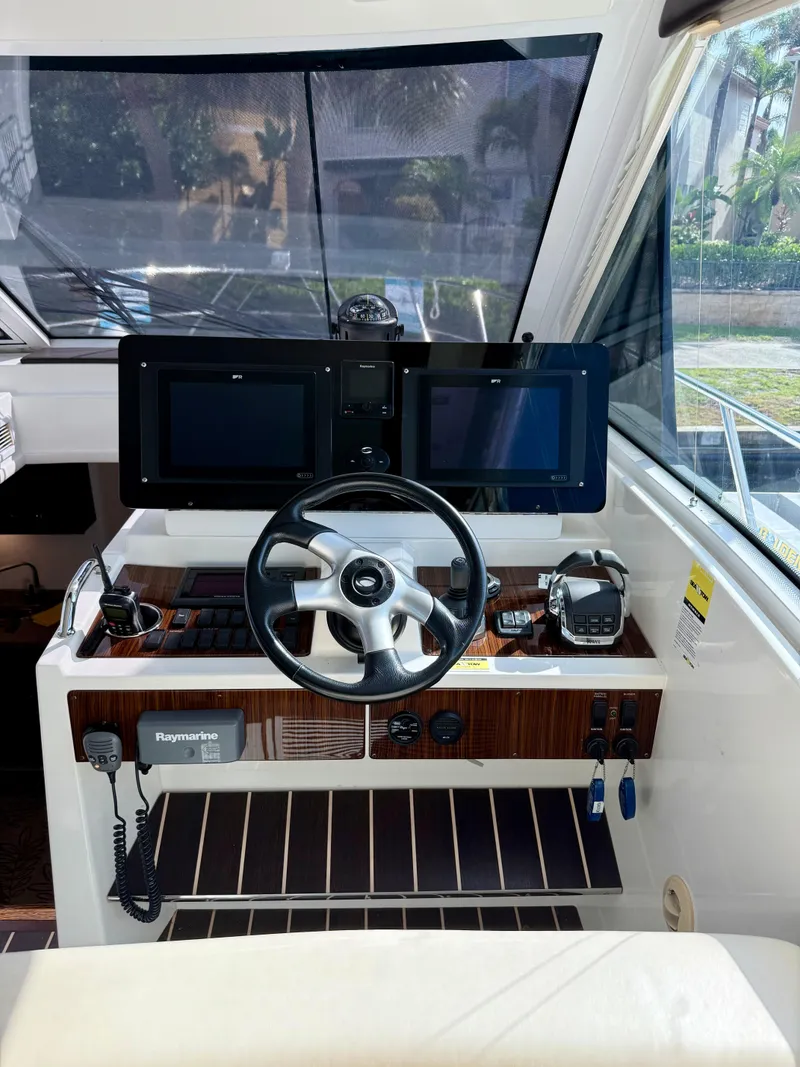 Slide: The Image of Cruisers Yachts 48 Cantius 2012 - 71