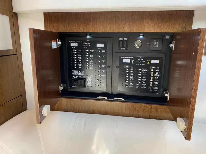 Slide: The Image of Cruisers Yachts 48 Cantius 2012 - 87