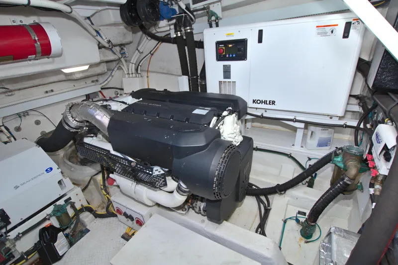 Slide: The Image of Cruisers Yachts 54 Fly 2018 - 77