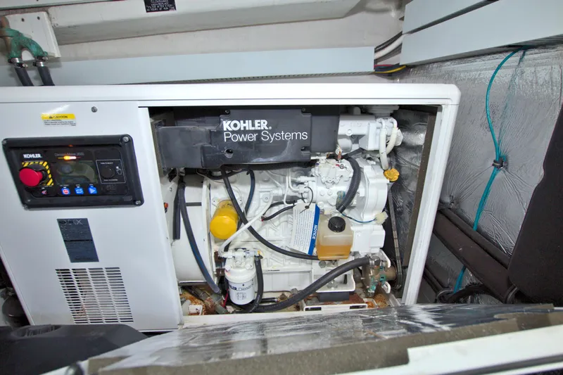 Slide: The Image of Cruisers Yachts 54 Fly 2018 - 80