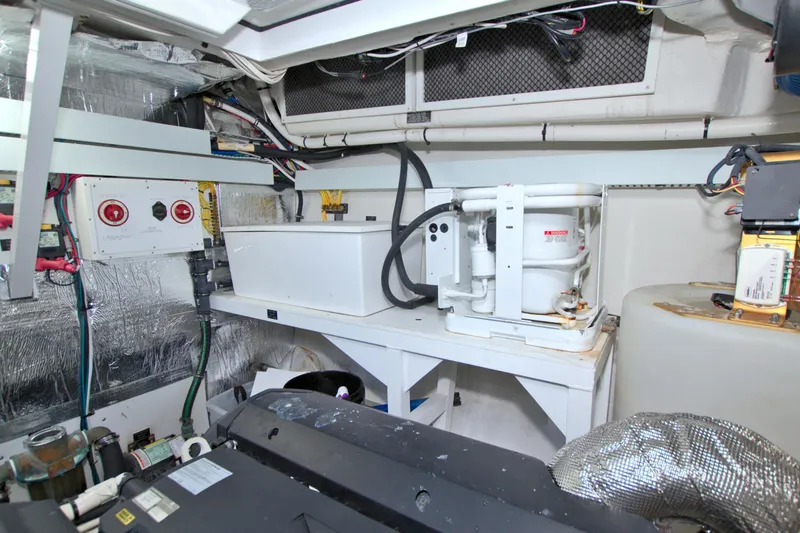 Slide: The Image of Cruisers Yachts 54 Fly 2018 - 94