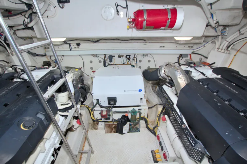 Slide: The Image of Cruisers Yachts 54 Fly 2018 - 98