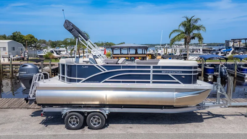 Slide: The Image of Bennington 20 SL 2026 - 1