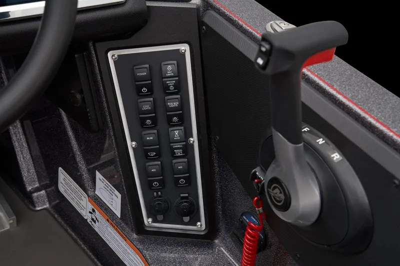 Slide: The Image of Ranger Z519R 2025 - 43