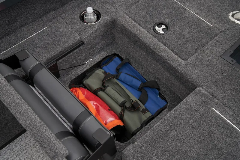 Slide: The Image of Ranger VS1882SC Reata 2025 - 46