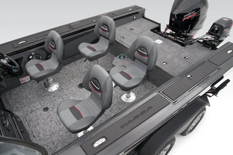 Slide: The Image of Tracker Targa V-19 WT 2025 - 30
