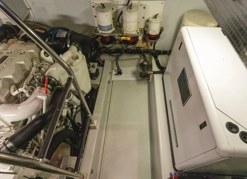 Slide: The Image of American Tug 34 2005 - 15