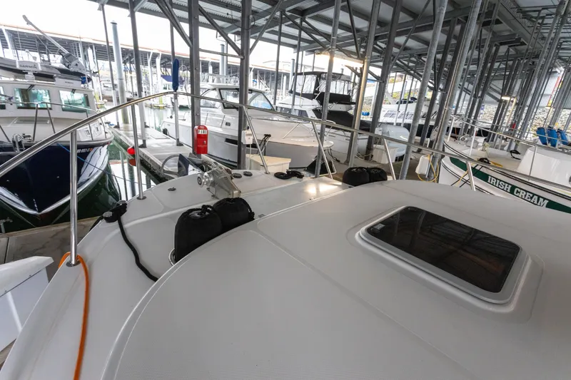 Slide: The Image of American Tug 34 2005 - 17