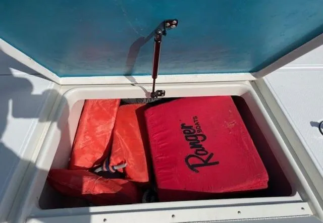 Rummer And Ragger Ranger 2180 Bay 2002 for Sale | MarineSource