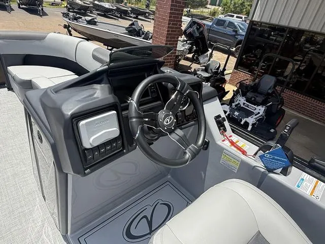 Slide: The Image of Veranda VR22RC 2026 - 21