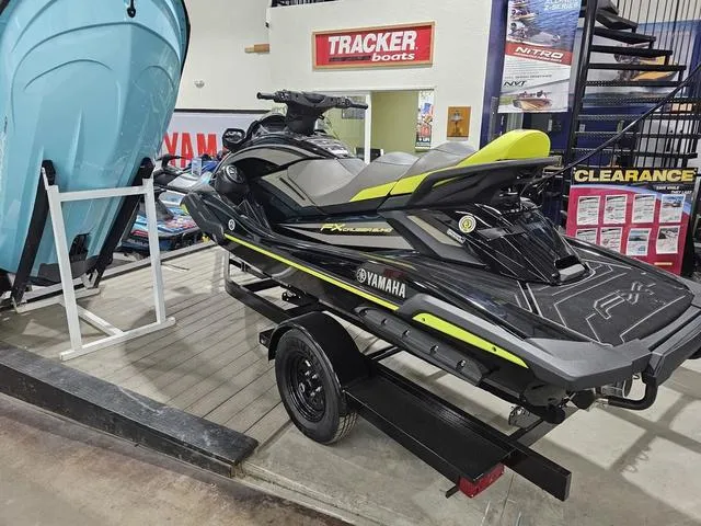 Slide: The Image of Yamaha FX Cruiser SVHO 2023 - 3