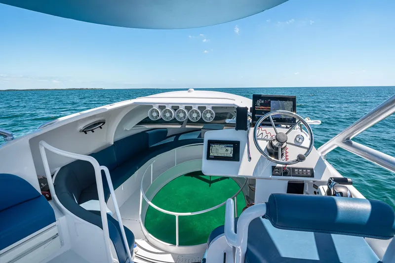 Slide: The Image of 2018 Paritetboat Glass Bottom Boat LOOKER 370 - Cockpit - 19