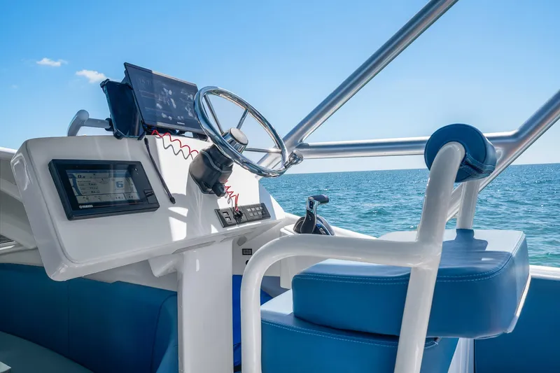 Slide: The Image of 2018 Paritetboat Glass Bottom Boat LOOKER 370 - 29