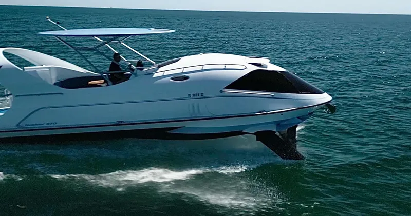 Slide: The Image of 2018 Paritetboat Glass Bottom Hydrofoil Boat LOOKER 370 cruising on open water. - 46