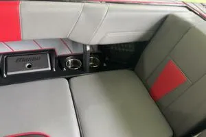 Slide: The Image of Malibu Wakesetter 23 LSV 2022 - 54