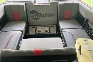 Slide: The Image of Malibu Wakesetter 23 LSV 2022 - 58