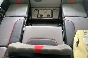 Slide: The Image of Malibu Wakesetter 23 LSV 2022 - 60