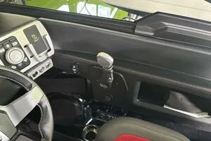 Slide: The Image of Malibu Wakesetter 23 LSV 2022 - 73