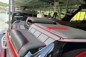 Slide: The Image of Malibu Wakesetter 23 LSV 2022 - 87