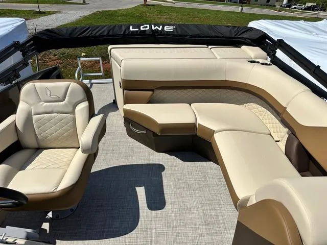Slide: The Image of Lowe Ss 190 2025 - 5