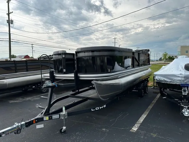 Slide: The Image of Lowe LS L-Shaped 210 2025 - 13