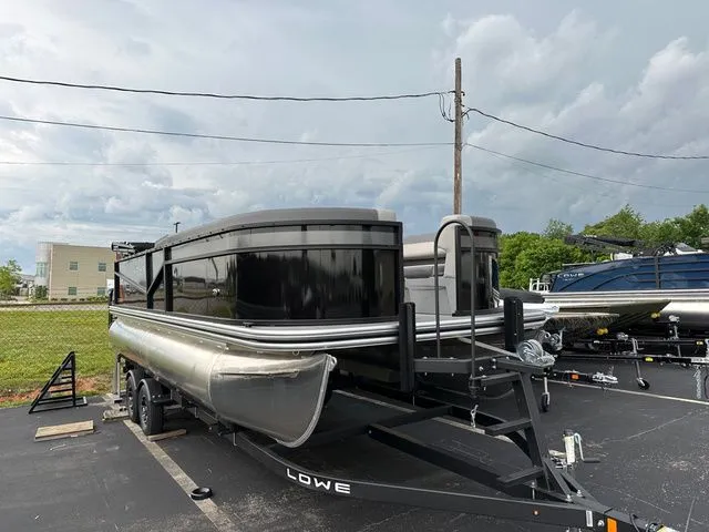 Slide: The Image of Lowe LS L-Shaped 210 2025 - 14