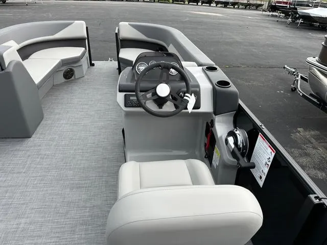 Slide: The Image of Lowe LS L-Shaped 210 2025 - 6