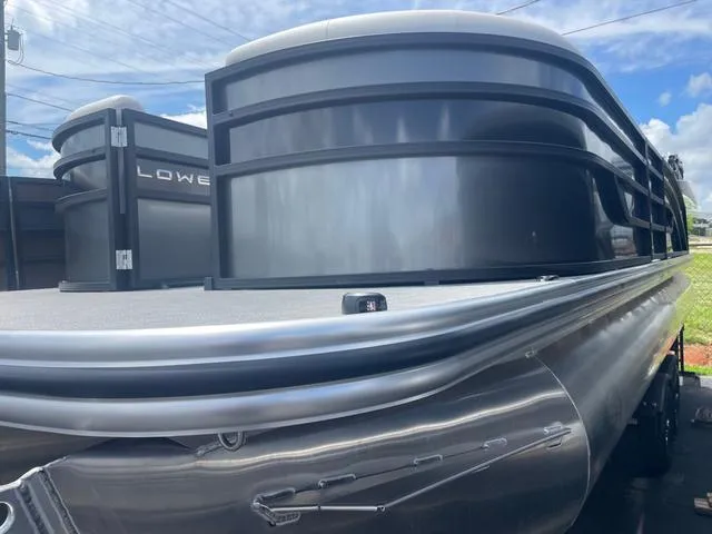 Slide: The Image of Lowe SS Walk Thru 230 WT Special 2025 - 2