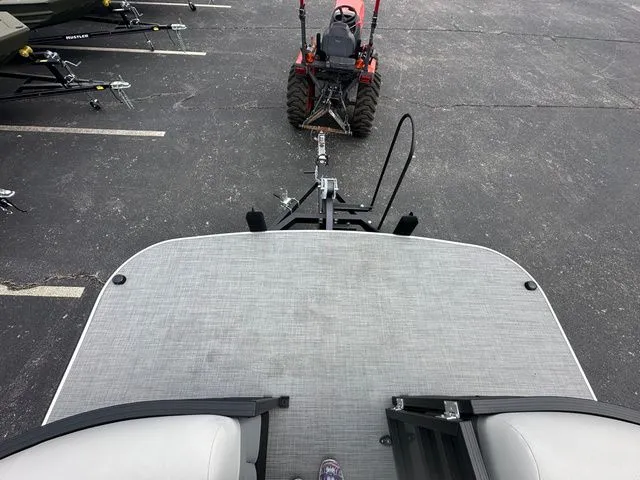 Slide: The Image of Lowe SS Walk Thru 230 WT Special 2025 - 8