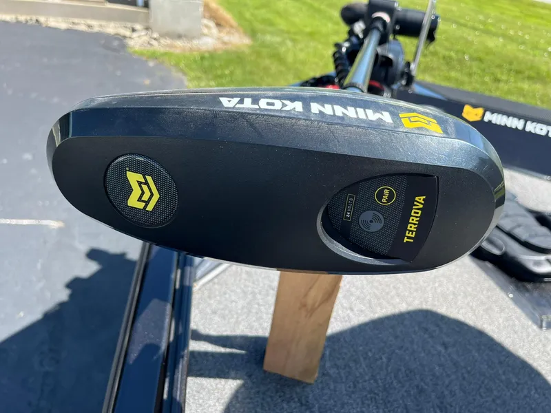 Slide: The Image of Minn Kota Terrova motor on 2022 Alumacraft Pro 175 boat, outdoor setting. - 23