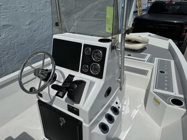 Slide: The Image of G3 Bay 20 GX 2024 - 6