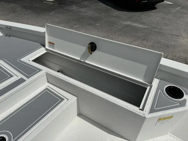 Slide: The Image of G3 Bay 20 GX 2024 - 8