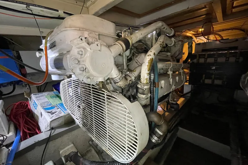 Slide: The Image of Grand Banks 42 Classic 1990 - 101