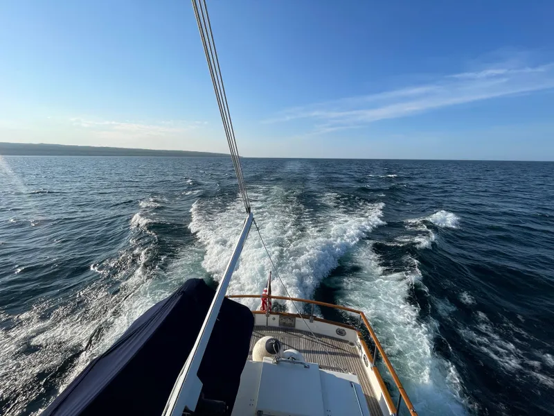 Slide: The Image of Grand Banks 42 Classic 1990 - 113