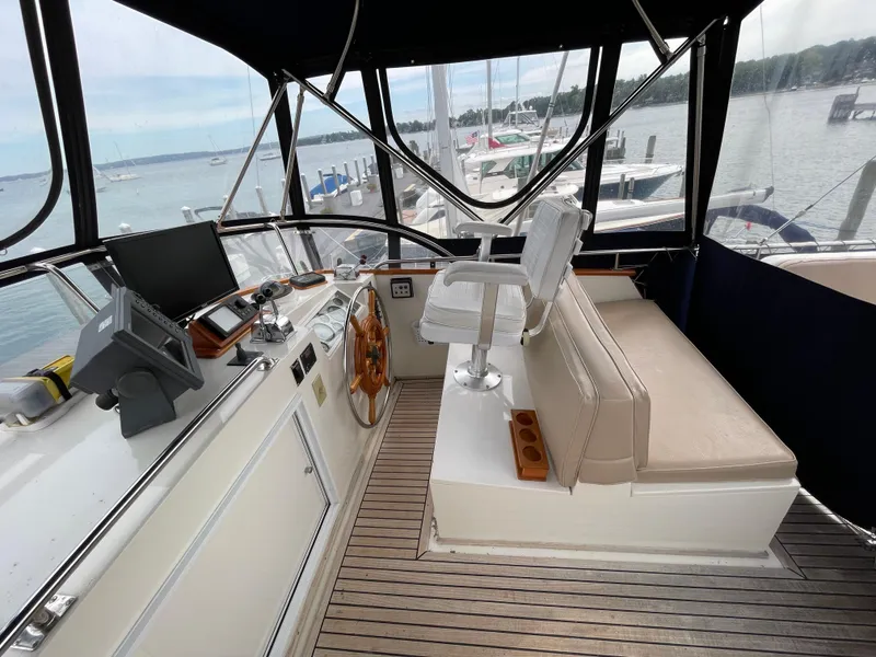 Slide: The Image of Grand Banks 42 Classic 1990 - 53