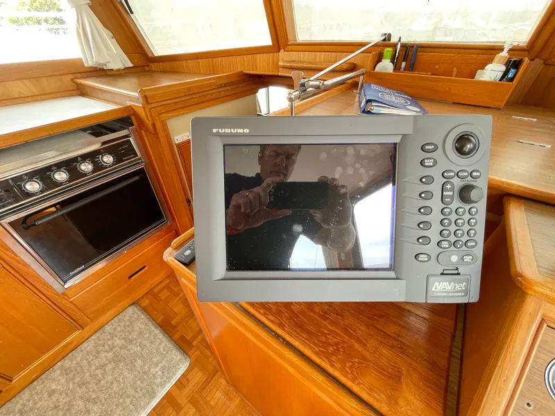 Slide: The Image of Grand Banks 42 Classic 1990 - 61