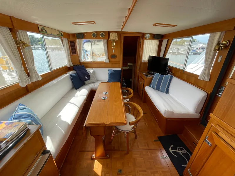 Slide: The Image of Grand Banks 42 Classic 1990 - 66