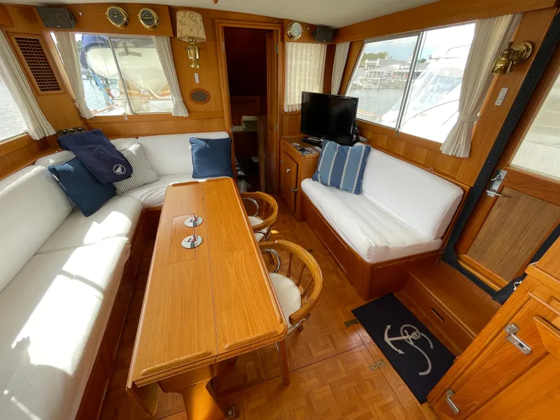 Slide: The Image of Grand Banks 42 Classic 1990 - 67