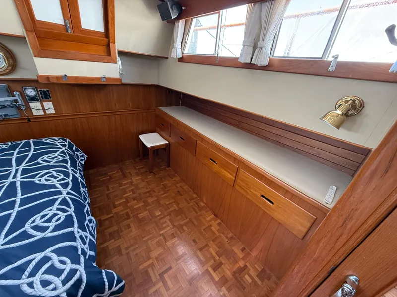 Slide: The Image of Grand Banks 42 Classic 1990 - 81