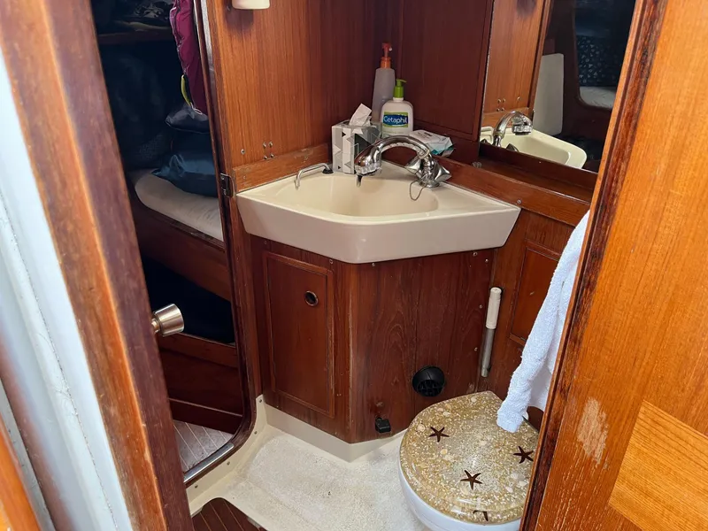 Slide: The Image of Baltic 42 - Head - 9