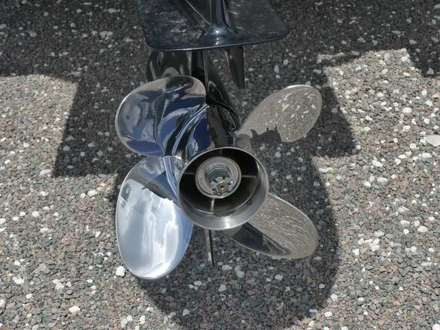 Slide: The Image of Crest Classic DLX 220 SLSC CPT 2022 - 13