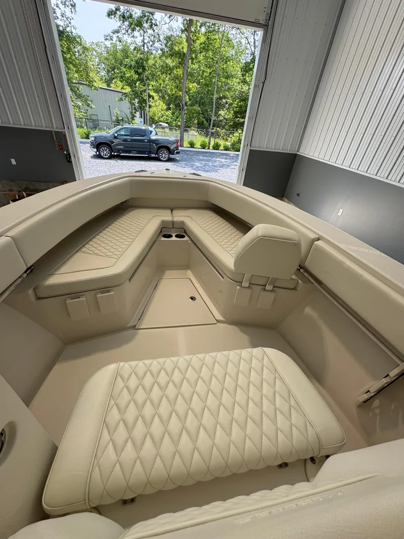 Slide: The Image of Jupiter 26 FS Center Console 2020 - 13